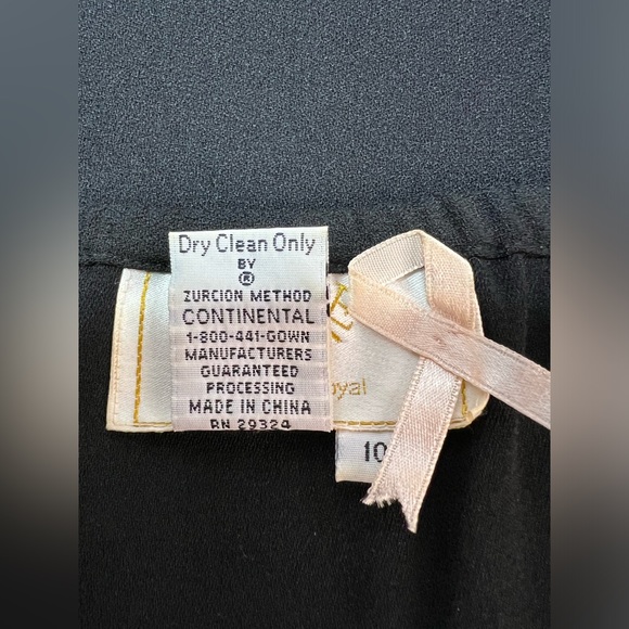 VIE by Victoria Royal Black Tank - Picture 5 of 5